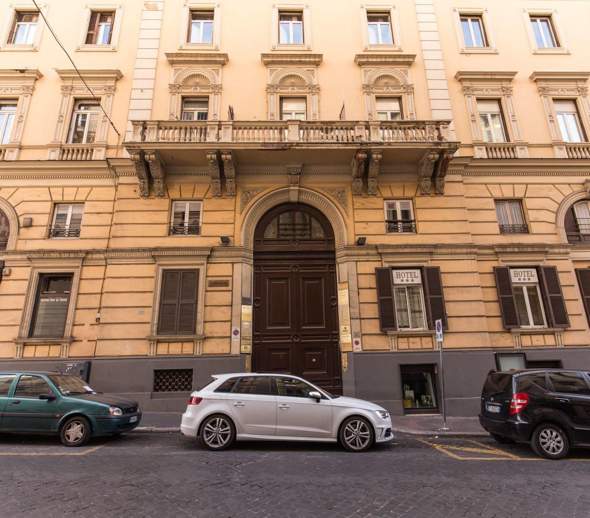 Salandra Roma Suite Exterior photo